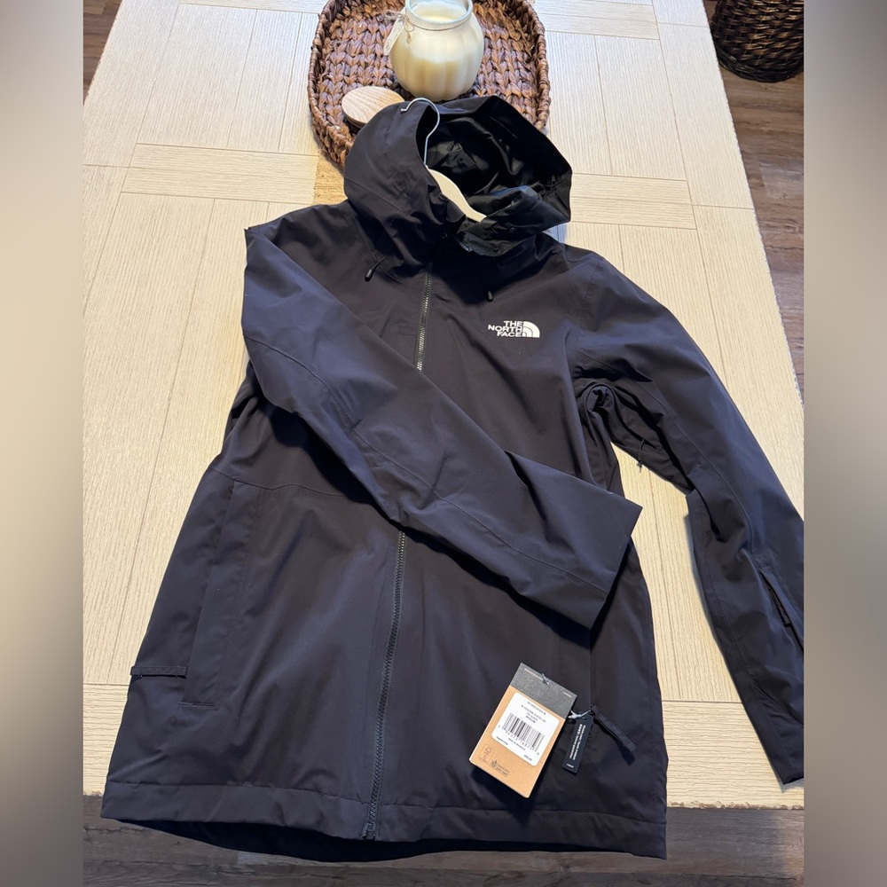 The Northface men’s freedom stretch jacket